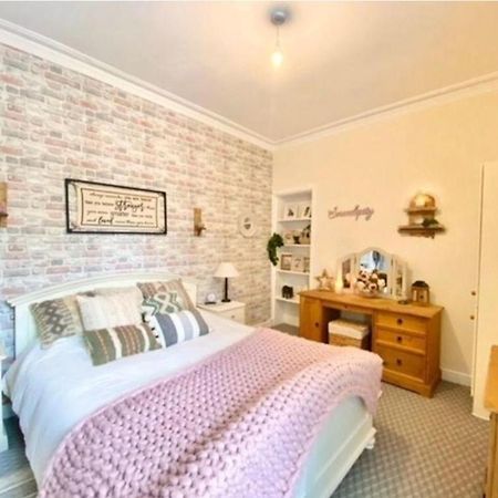 Entire, Main Door, Pet Friendly, Home Away From Home, East Ayrshire Newmilns Buitenkant foto